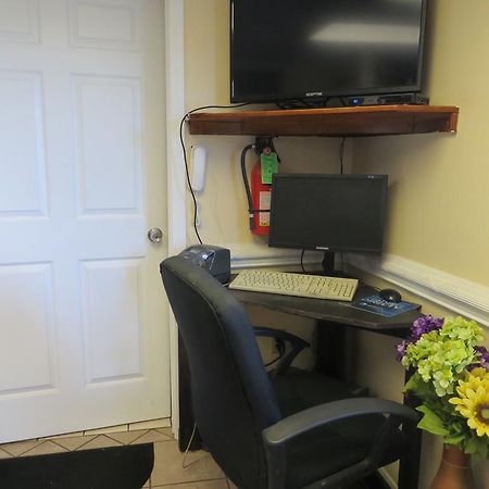 Americas Best Value Inn Ozark Luaran gambar