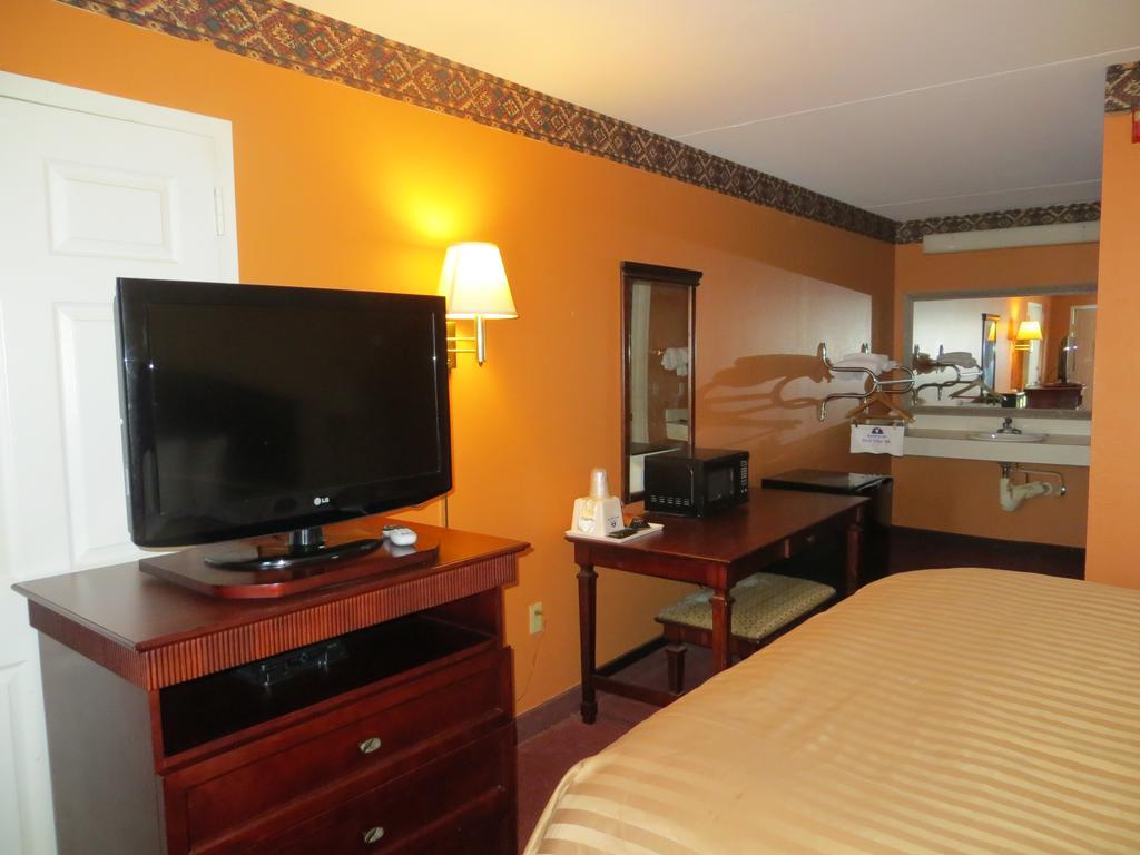 Americas Best Value Inn Ozark Luaran gambar