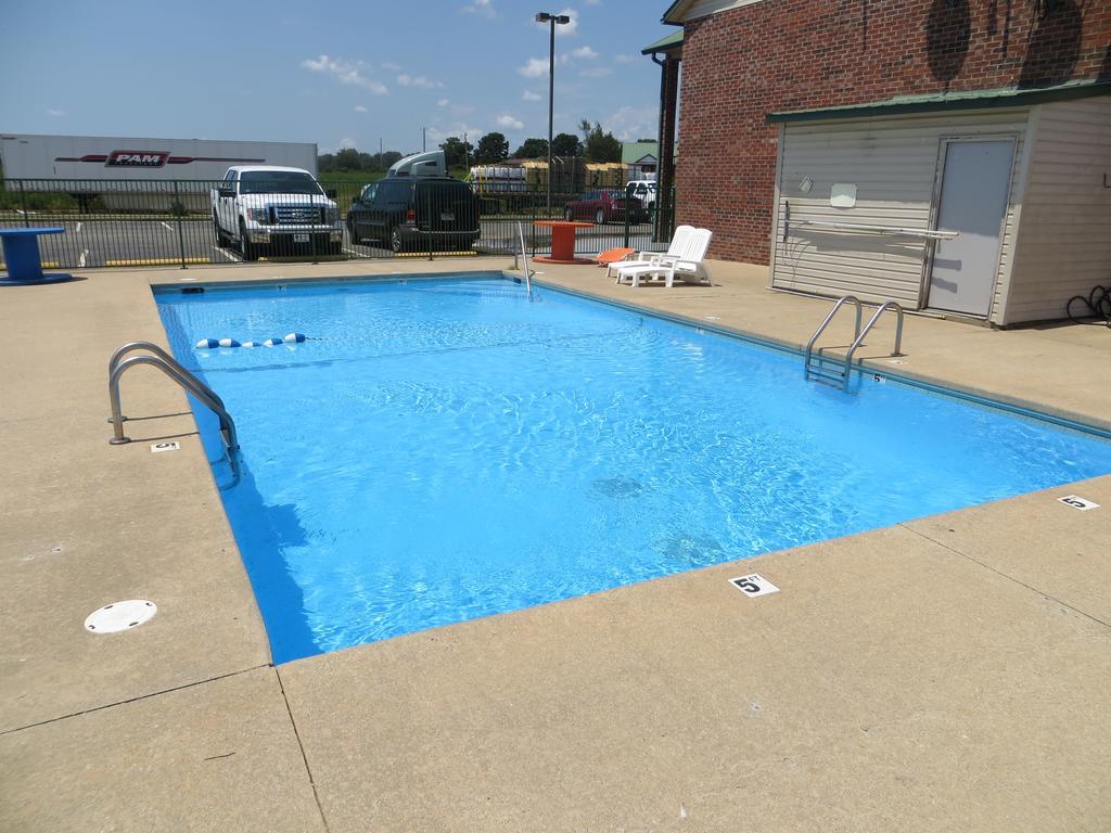 Americas Best Value Inn Ozark Luaran gambar