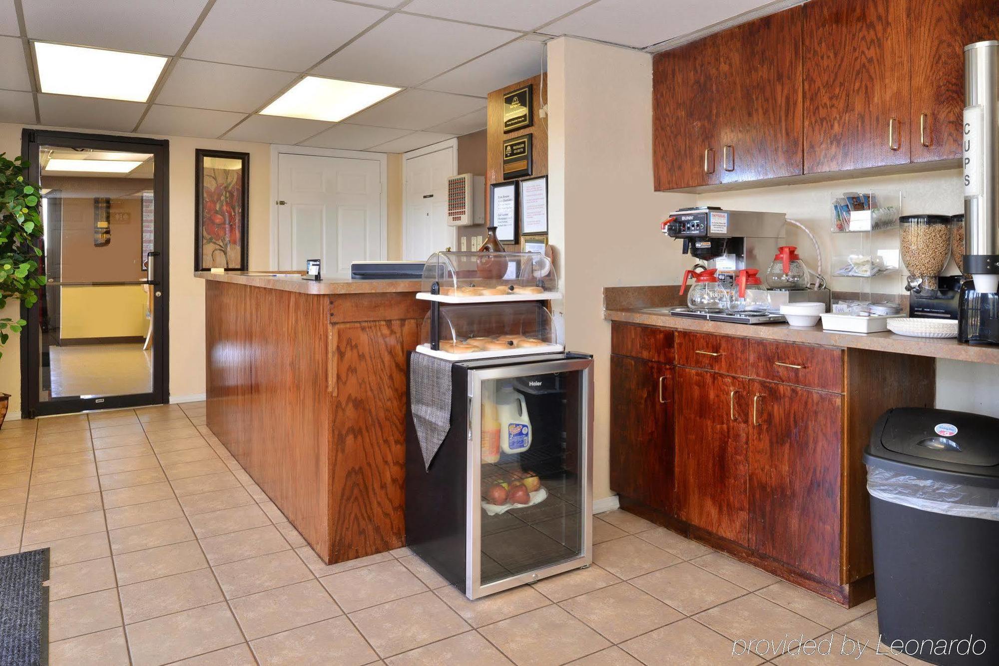 Americas Best Value Inn Ozark Luaran gambar