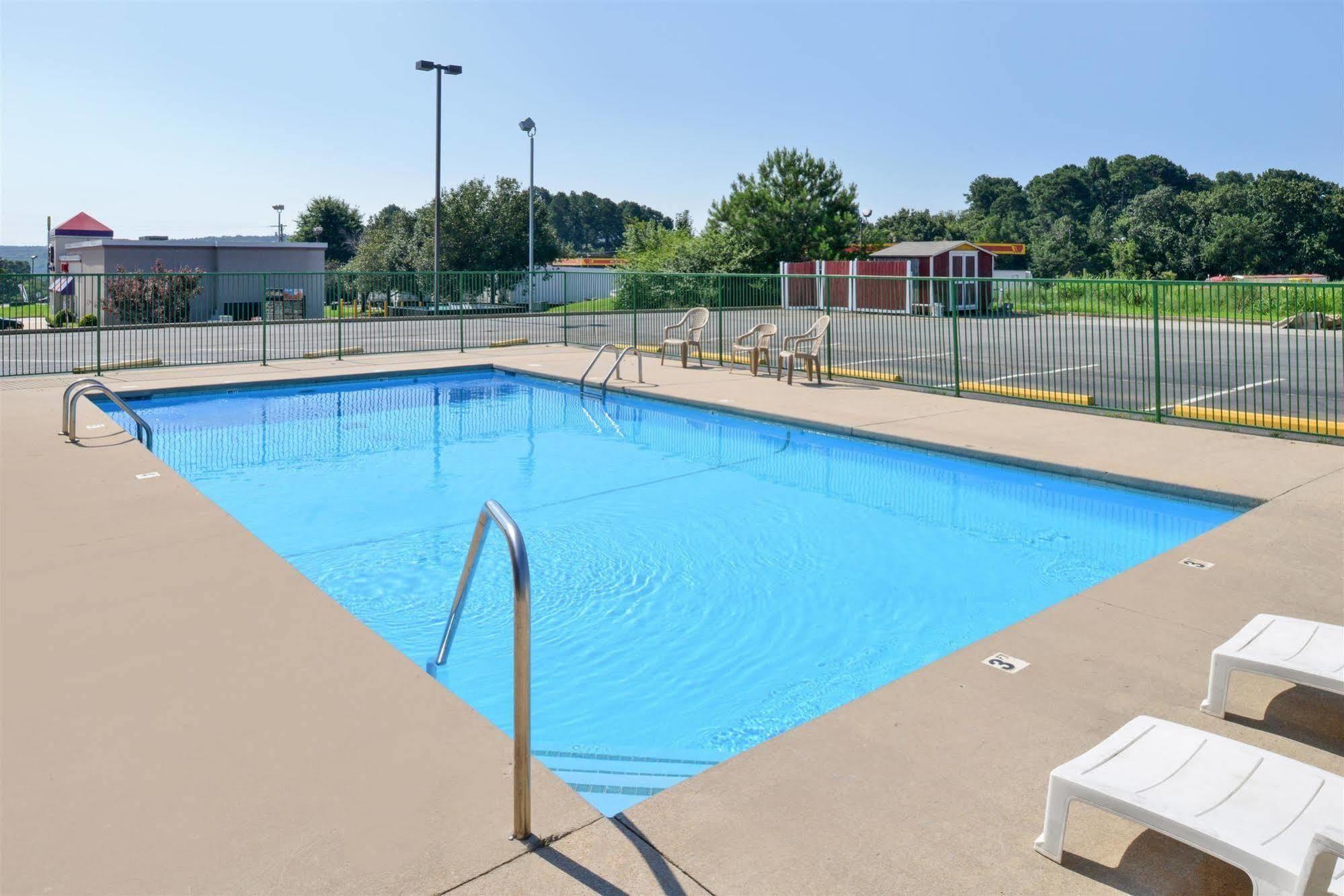 Americas Best Value Inn Ozark Luaran gambar
